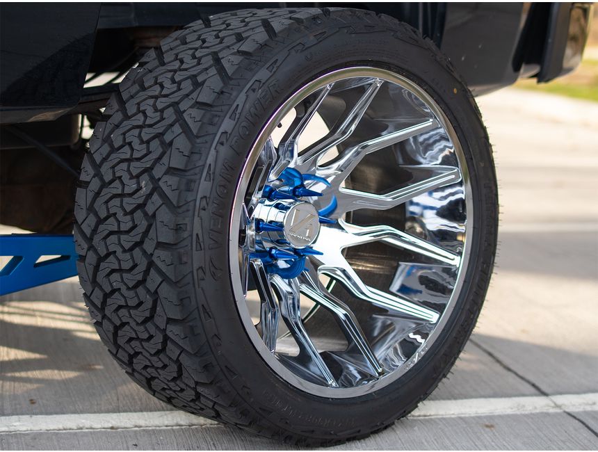 Arkon OffRoad Chrome Roosevelt Wheels Rugged Ridge