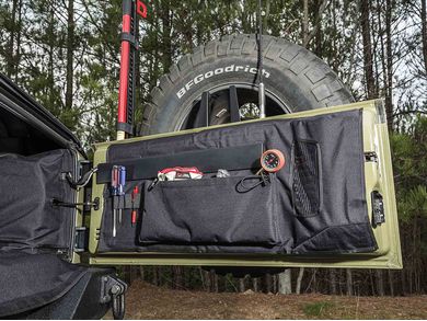 Rugged Ridge C3 Tailgate Cover 13260.09