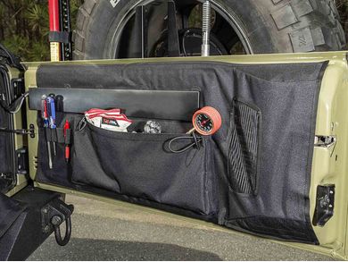 Rugged Ridge C3 Tailgate Cover 13260.09