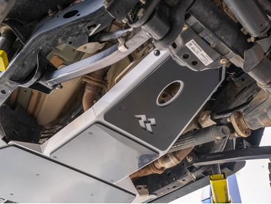 Rugged Ridge Rugged Ridge Engine and Transmission Skid Plate 18003.52