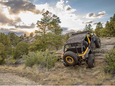 Off-Road Jack Tailgate Mount | Rugged Ridge