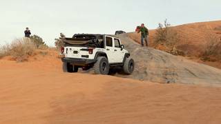 Road Venture MT71 Against Hell's Revenge in Moab _ Kumho Tire USA
